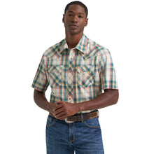 Load image into Gallery viewer, Men’s Wrangler Retro Plaid SS Snap