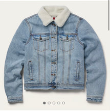 Load image into Gallery viewer, Stetson Woman’s Sherpa Lined Denim Jacket