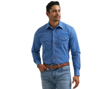 Load image into Gallery viewer, Wrangler Men’s 20X Competition Advanced Comfort Long Sleeve Stripe Button Up