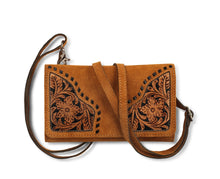 Load image into Gallery viewer, Women’s Ariat Sierra Crossbody Clutch