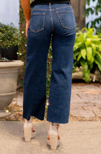 Load image into Gallery viewer, Women’s Lovervet Finders Keepers Jean