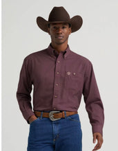 Load image into Gallery viewer, Wrangler Men’s George Strait Burgundy Print LS Button Up