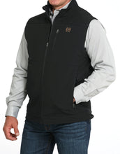 Load image into Gallery viewer, Men’s Cinch Black Bonded Vest