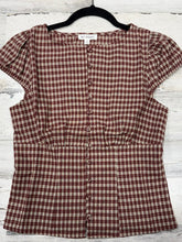 Load image into Gallery viewer, Women’s Plaid Button Down Top