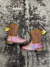 Load image into Gallery viewer, Roper Girls Pink Glitter Stars Vintage Sole Wide Square Toe Boot