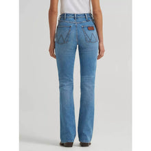 Load image into Gallery viewer, Women’s Wrangler Retro Bailey High Rise Boot Cut Jean