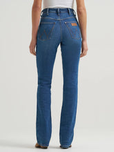 Load image into Gallery viewer, Women’s Wrangler Bootcut Riding Jean