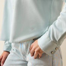Load image into Gallery viewer, Women’s Ariat Light Wash Asheville LS Snap Shirt