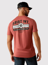 Load image into Gallery viewer, Men’s Ariat Banner Badge Red Clay Heather T Shirt