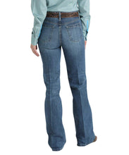 Load image into Gallery viewer, Women’s Cinch Tatum Stone Wash High Rise Trouser