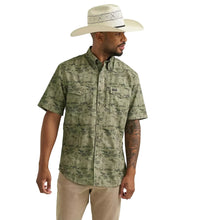 Load image into Gallery viewer, Men’s Wrangler Olivine Western Performance SS Snap