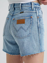 Load image into Gallery viewer, Women’s Wrangler Cowboy High Rise Jean Shorts