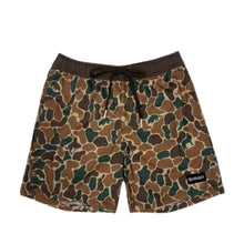 Load image into Gallery viewer, Men’s Hooey Camo Board Shorts
