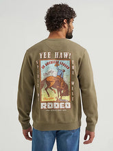Load image into Gallery viewer, Men’s Wrangler Green Crew Neck
