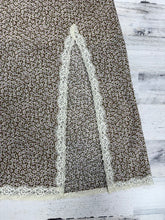 Load image into Gallery viewer, Lace Trim Floral Midi Skirt