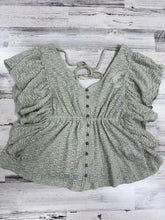 Load image into Gallery viewer, Women’s Sage Floral Top