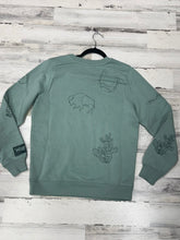 Load image into Gallery viewer, Women’s Wrangler Western Icon Sweatshirt