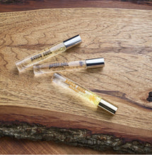 Load image into Gallery viewer, Tru Western Women’s Rodeo Soul Purse Spray Trio Set