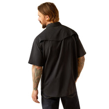 Load image into Gallery viewer, Ariat Men&#39;s Black Western VentTEK Black Classic Fit Shirt.