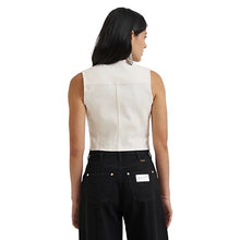 Load image into Gallery viewer, Women’s Wrangler X Lainey Wilson Iconic White Vest