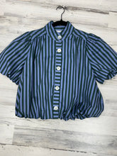 Load image into Gallery viewer, Women’s Stripped Button Down Bubble Top