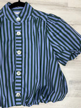 Load image into Gallery viewer, Women’s Stripped Button Down Bubble Top
