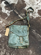 Load image into Gallery viewer, BedStu Venice Beach Black Purse