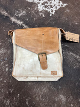 Load image into Gallery viewer, BedStu Venice Beach Black Purse