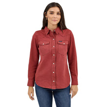 Load image into Gallery viewer, Wrangler Women’s Retro Snap Shirt
