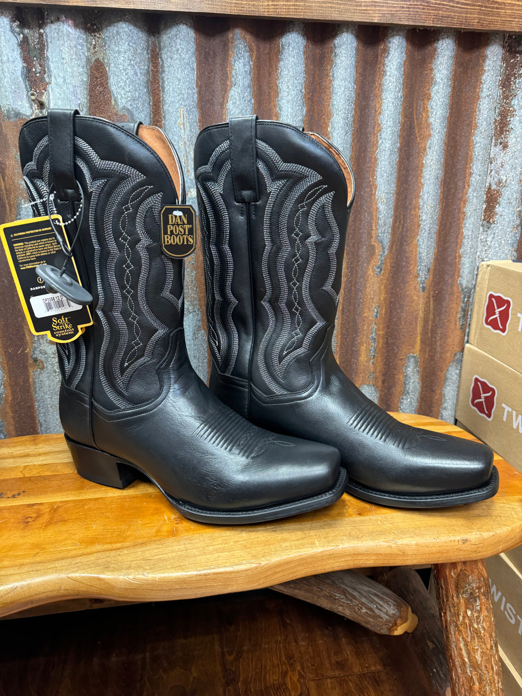 Men’s Dan Post Black Wade Boots