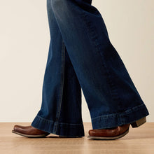Load image into Gallery viewer, Women’s Ariat Perfect Rise Petra Flipside Wide Leg Jean