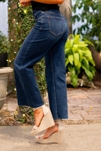 Load image into Gallery viewer, Women’s Lovervet Finders Keepers Jean