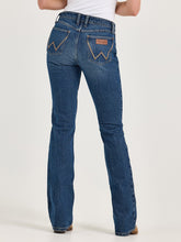 Load image into Gallery viewer, Woman’s Wrangler Retro Mae Boot Cut
