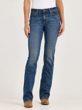 Load image into Gallery viewer, Woman’s Wrangler Retro Mae Boot Cut