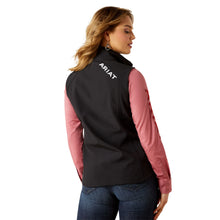 Load image into Gallery viewer, Woman’s Ariat Black Softshell Vest