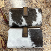 Load image into Gallery viewer, STS Cowhide Chelsea Wallet