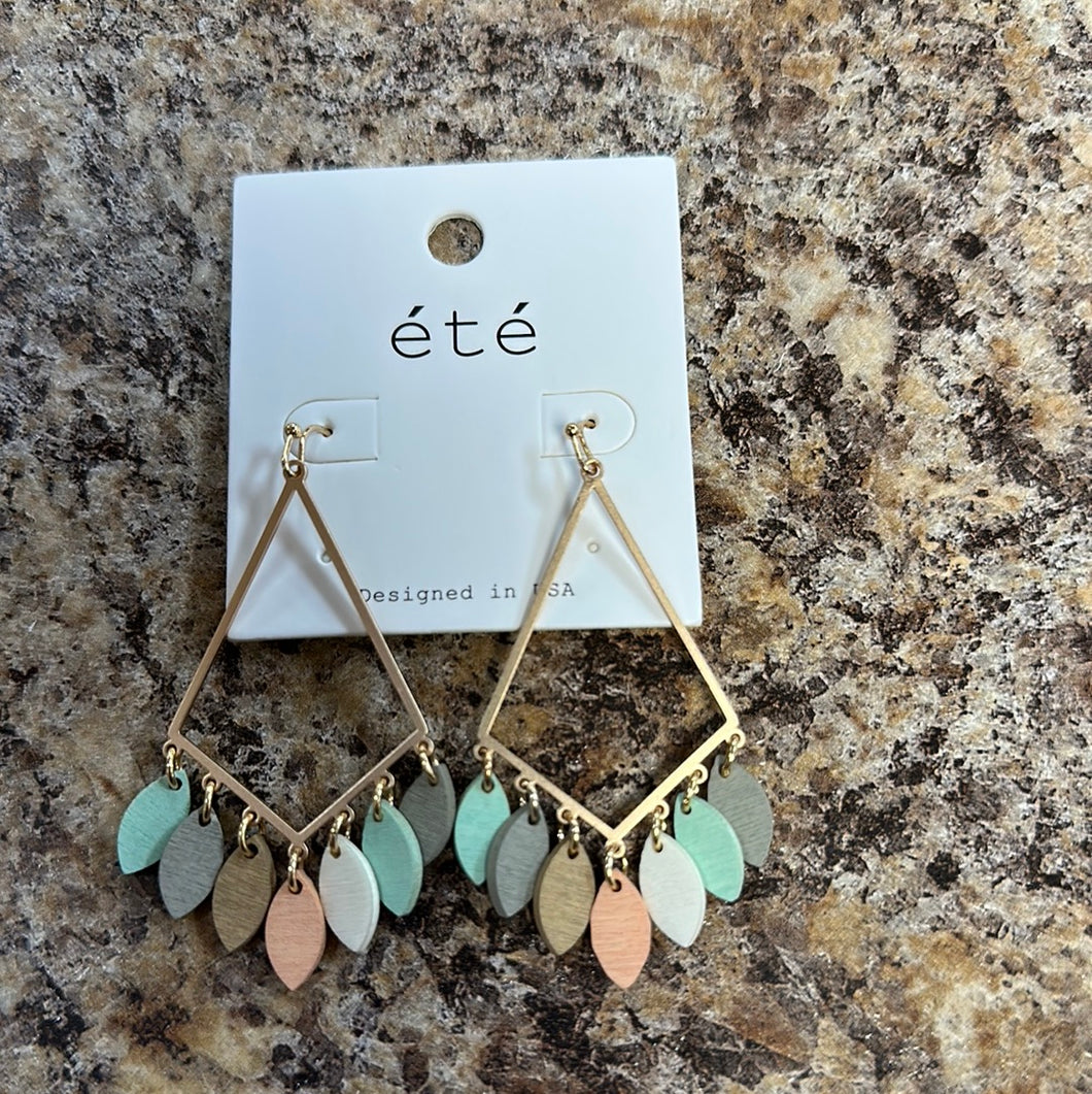 Gold geometric with light wood leaf charm