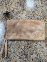 Load image into Gallery viewer, Bed Stu- Oats Rustic Purse.