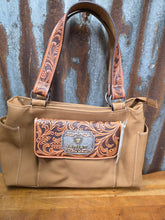 Load image into Gallery viewer, Ariat Satchel Purse.