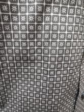 Load image into Gallery viewer, Cinch- Men&#39;s Brown Print Button Up.
