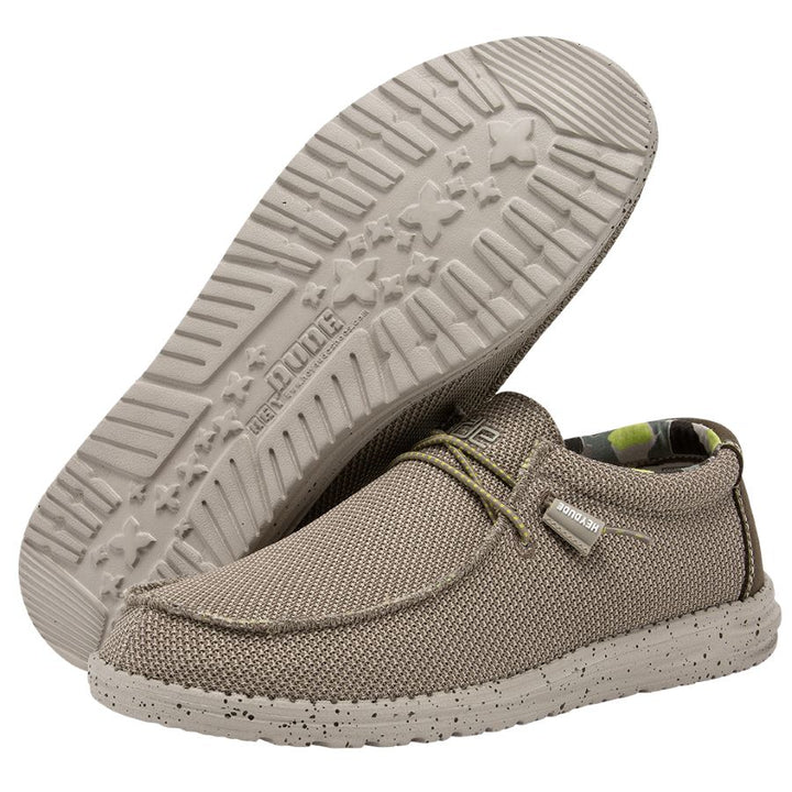 Wally Sox Camel