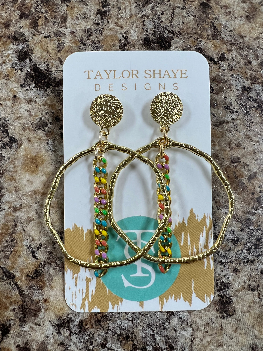 Taylor Shaye Evelyn Hoops