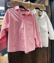 Load image into Gallery viewer, Button Up Shirts