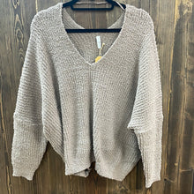 Load image into Gallery viewer, Women’s Soft Textured Sweater