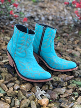 Load image into Gallery viewer, Liberty Black Turquoise Boots