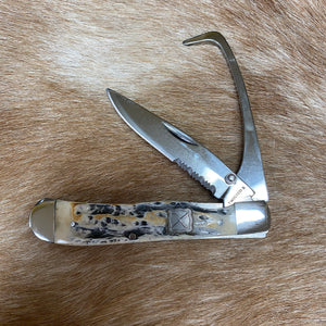 Twisted X Serrated Knife with Hoof Pick