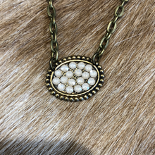 Load image into Gallery viewer, Ivory Concho Chain Necklace
