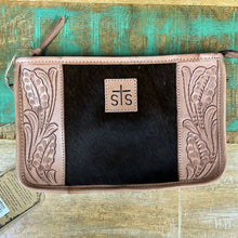 Load image into Gallery viewer, STS Cowhide Leather Crossbody