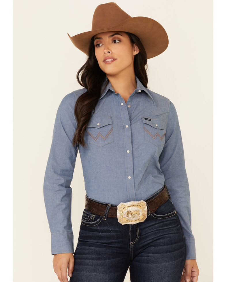 Women’s Wrangler Denim Pearl Snap Shirt