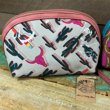 Load image into Gallery viewer, Catchfly Cosmetic Bag
